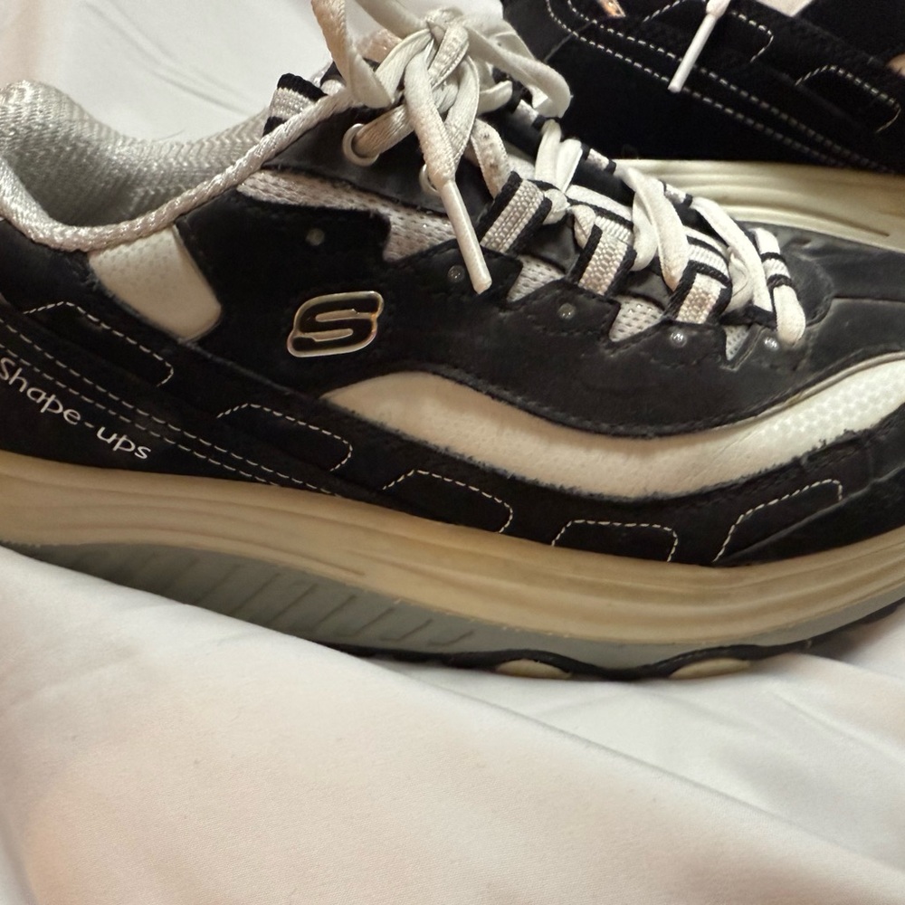 Skechers Women’s Black and White Shape-ups Sneakers
